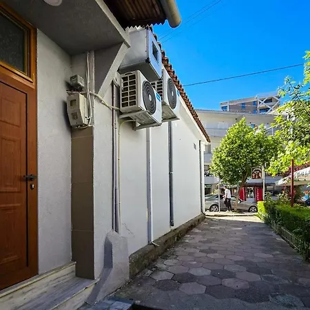 Heart Of Downtown - Stylish Gjirokastër
